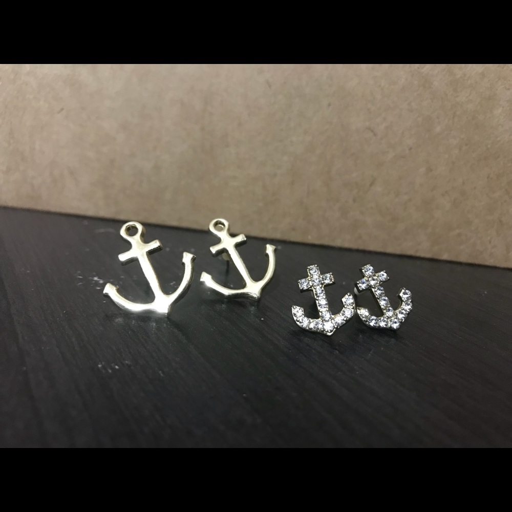 ⚓️ EARRINGS